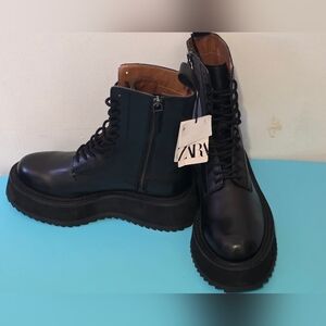 Zara Black LACED PLATFORM LEATHER ANKLE BOOTS/Combat Boot. Sz: 38 US 7.5